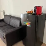 21mq Homes Apartment *