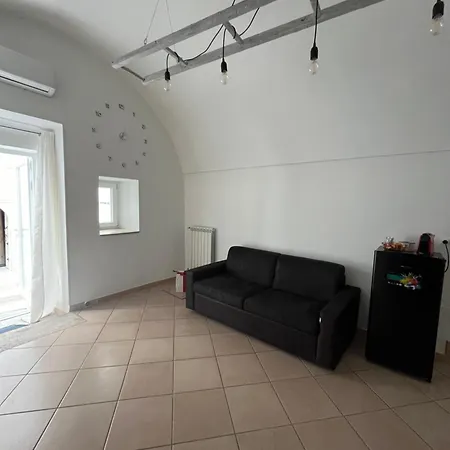 21mqsuitehomes , Con Mini Piscina Privata, Con Vasca Idromassaggio & Standard Ostuni