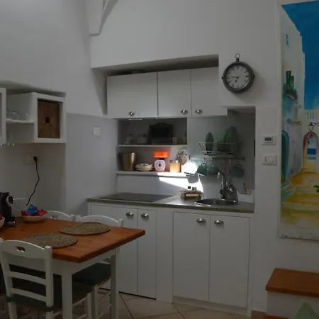 Apartment 21mqsuitehomes , Con Mini Piscina Privata, Con Vasca Idromassaggio & Standard