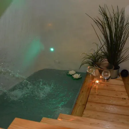 21mqsuitehomes , Con Mini Piscina Privata, Con Vasca Idromassaggio & Standard * Ostuni