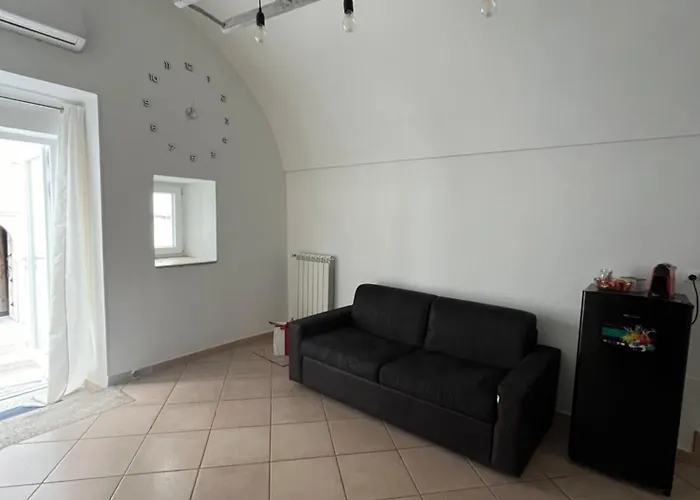 21mq Homes Остуни